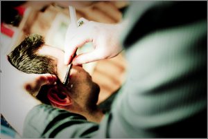 5561278669_54329b93c6_barber